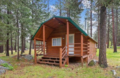 Grantsdale House | Lost Horse Lodge King Cabin 9