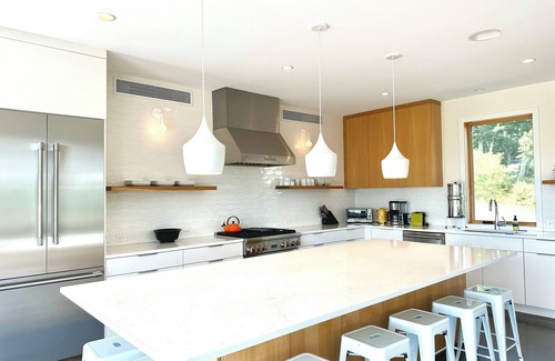 South Fork House | Lost River Solar - Contemporary 4 bedrooms + 2 lofts
