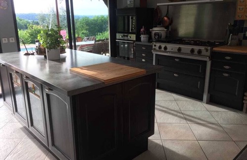 Lebreil House | Lot. Montcuq. Charming house in Quercy Blanc, dominant view not overlooked.