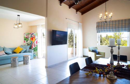 Pitharion Apartment | LOTOS - Luxury Apartments
