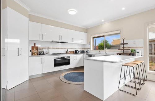 Queenscliff House | LOTUS House
