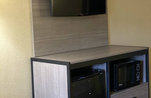 Southeast Houston Hotel | Lotus Inn