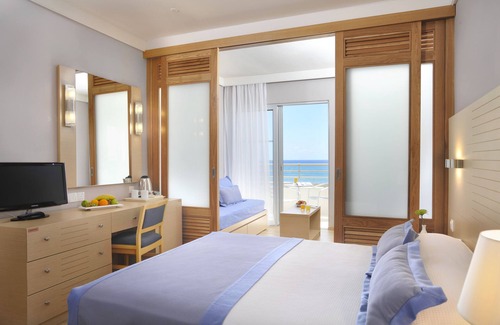Paphos Hotel | Louis Ledra Beach