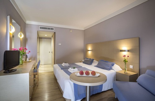 Paphos Hotel | Louis Ledra Beach
