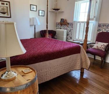 Louisbourg Bed & Breakfast | Louisbourg Harbour Inn