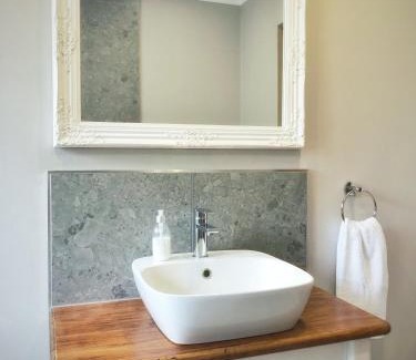 Nala House | Louvre Guesthouse