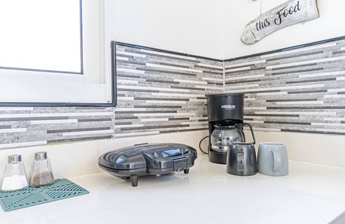Palm Beach Apartment | Love and Peace Vacation Rental Aruba