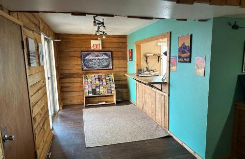 Northeast Entrance Badlands Hotel | Love Hotels Kadoka by OYO at Badlands SD