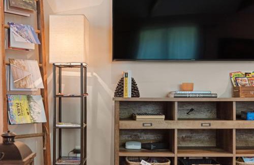 Albrightsville House | Love Lace Retreat