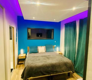 Aussonne Apartment | Love room avec jacuzzi intérieur proche Blagnac