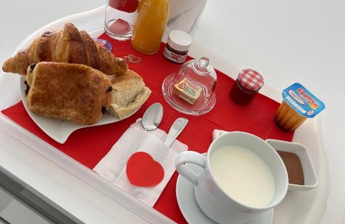 Le Rove Bed & Breakfast | Love room avec spa privatif