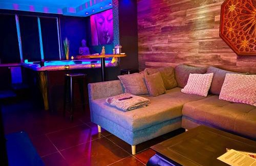 Onnaing Hotel | Love room