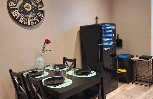 Saint-Pierre-du-Regard Apartment | LOVE ROOM LA LOVE VIDA