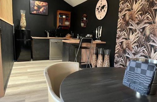 Saint-Pois House | Love Spa Normandie