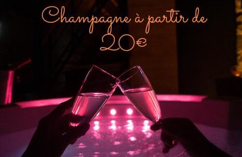 Medis Hotel | LOVE Suites & SPA "Le Chai" avec lit rond
