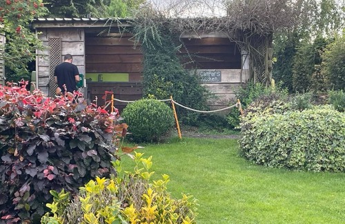 Berwick St James Cabin | Lovely 1 bed Yurt in Salisbury