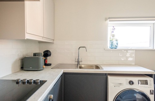 Adamsdown Apartment | Lovely 1-Bedroom Apartment in Cardiff City Centre