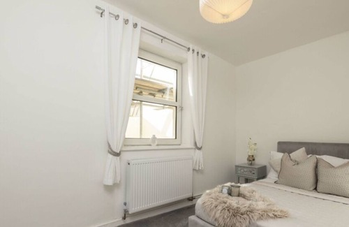 Addiscombe Apartment | Lovely 1 Bedroom Apartment