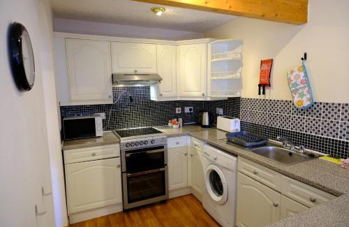 Culloden Apartment | Lovely 1-bedroom apartment with free parking