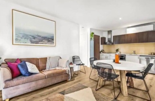 Fingal Apartment | Lovely 1 Bedroom Holiday Apartment