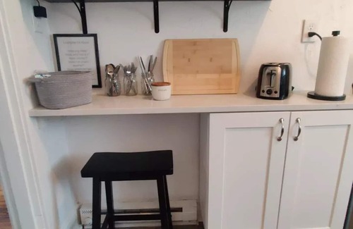 Brighton Heights Apartment | Lovely 2 bed aparment with King bed