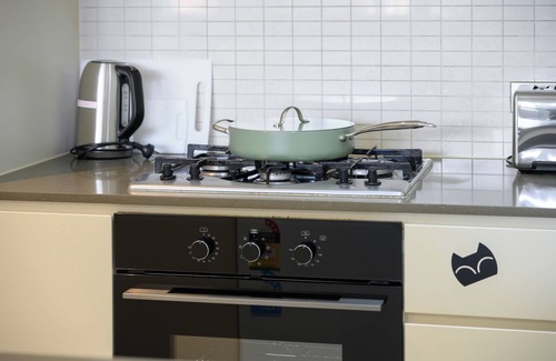 Hurstville Apartment | Lovely 2-bedroom apartment in Hurstville