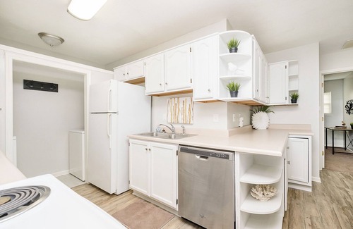 Pittsboro House | Lovely 2-Bedroom Home Located Close To It All