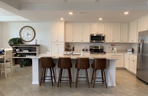 Naples Condo | Lovely 2-Bedroom in Naples' highly desirable Treviso Bay community