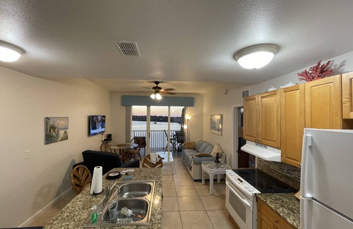 St. Petersburg - Clearwater Condo | Lovely 2 bedrooms condo with pool in Boca Ciega