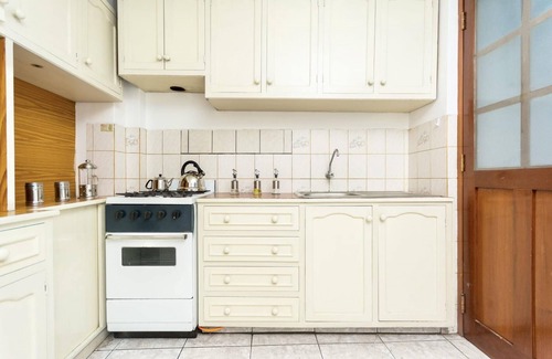 Historical Center Apartment | Lovely 3 Bedroom Apartment in the Heart of Downtown Arequipa for 6 pax