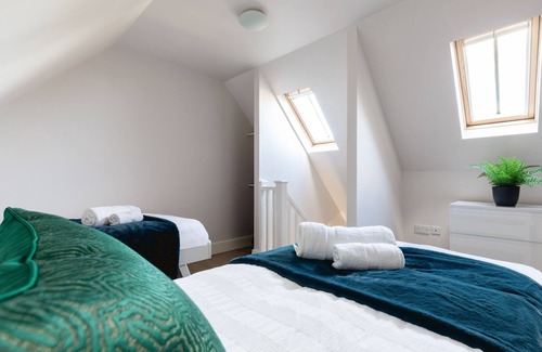 Heybridge Apartment | Lovely 3 Bedroom Holiday Let