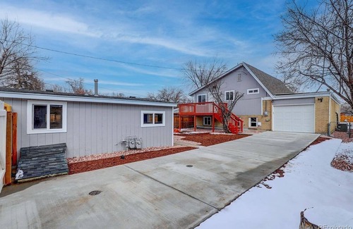 East Colfax House | Lovely 3-bedroom house in Denver