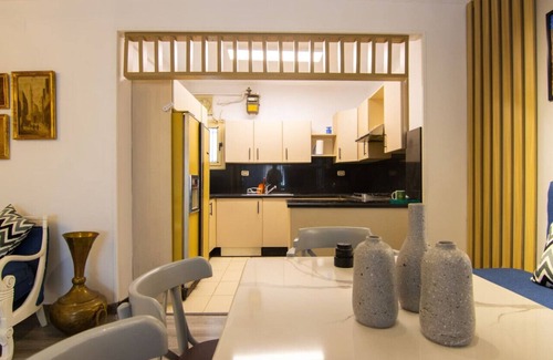 Al Duqqi Apartment | Lovely 3BR Apartment in Heart of Mohandseen