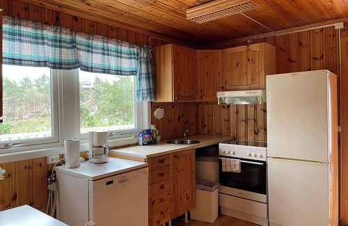 Sarpsborg Cabin | Lovely 4-bedroom cabin with WiFi in Østfold and short distance to the sea