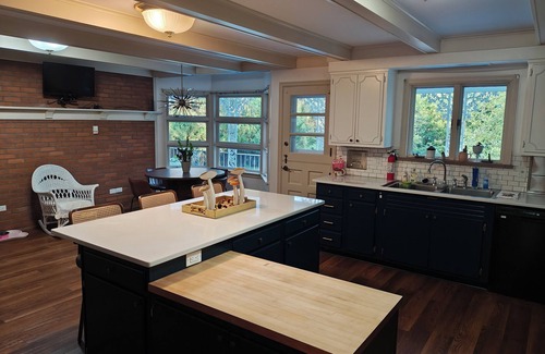 Bellefonte House | Lovely 5-BR home in charming Bellefonte 15 minutes from PSU. Pet/family friendly