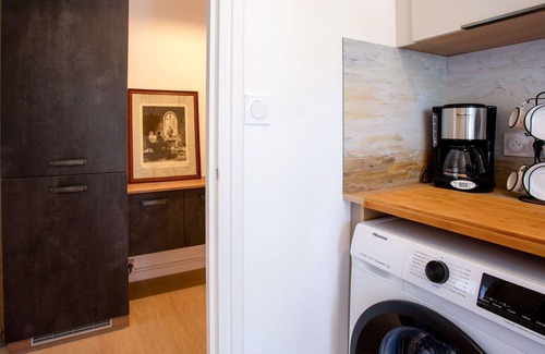 Saint-Brevin-l'Ocean Apartment | Lovely apartment for 3 guests with WIFI, TV, balcony, pets allowed and parking