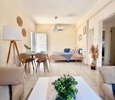 Paphos Apartment | Lovely Ap in the Center of Kato Paphos