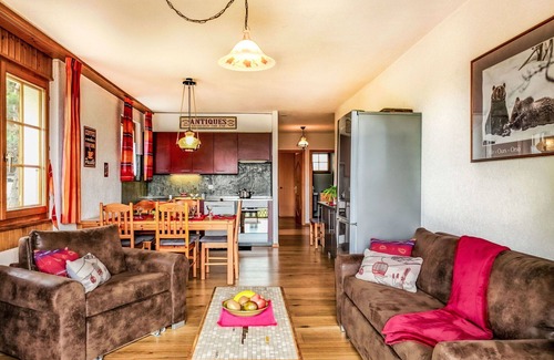 Les Mayens-de-Sion Apartment | Lovely apartment for 6 people with WIFI, TV and terrace