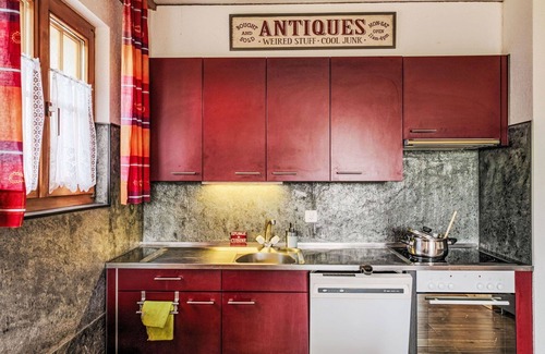 Les Mayens-de-Sion Apartment | Lovely apartment for 6 people with WIFI, TV and terrace