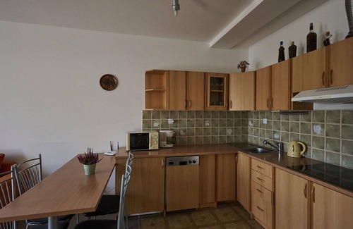 Albrechtice v Jizerskych horach Apartment | Lovely apartment for 4 guests with WIFI, TV and balcony