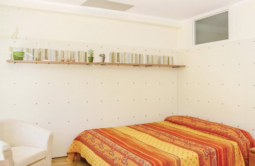 Santi Apartment | Lovely apartment with fantastic views of the rich green countryside in Borgo Santi di Preturo.