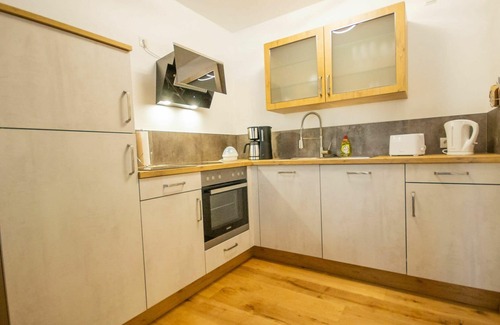 Runhof Apartment | Lovely apartment for 4 people with WIFI, TV, terrace and pets allowed