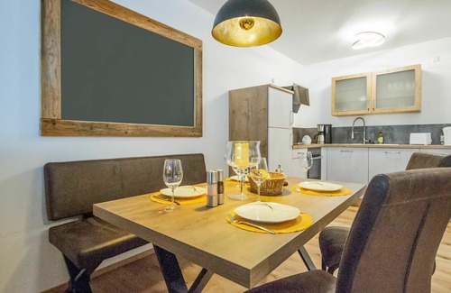 Runhof Apartment | Lovely apartment for 4 people with WIFI, TV, terrace and pets allowed