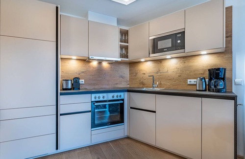 Annenheim Apartment | Lovely apartment for 3 guests with WIFI, TV, balcony and parking