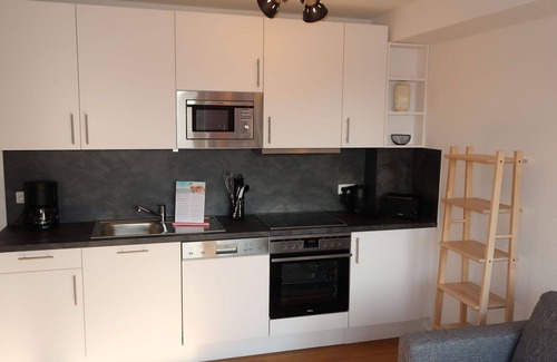 Wremen Apartment | Lovely apartment for 6 people with WIFI, TV, pets allowed and parking