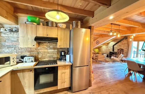 Peone Apartment | Lovely apartment facing the Valberg slopes