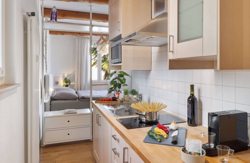 Ascona Apartment | Lovely apartment for 2 people with WIFI, TV, pets allowed and panoramic view