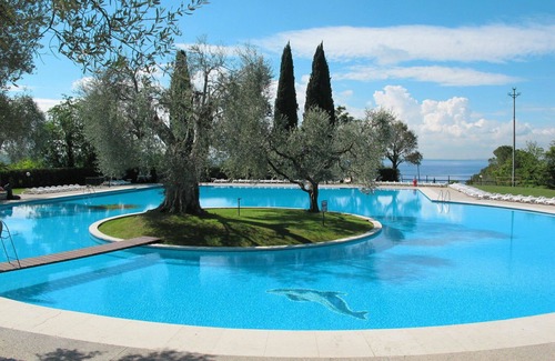 Corno Apartment | Lovely apartment for 3 guests with pool, WIFI, A/C, TV and patio