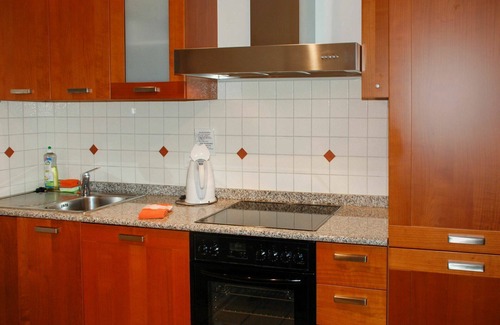 Muralto Apartment | Lovely apartment for 4 people with TV, balcony, pets allowed and parking