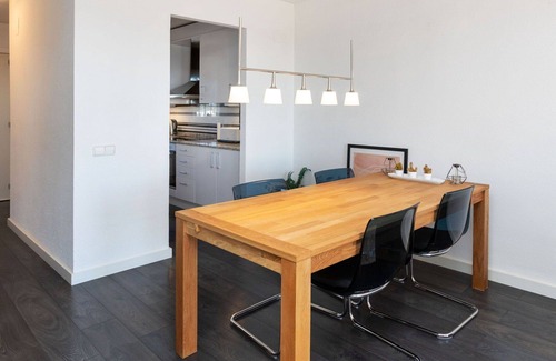 Vinaros Apartment | Lovely apartment for 4 people with WIFI, pool, A/C, terrace and pets allowed